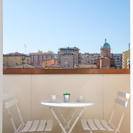 Scandellari Apartments - Stylish Stay For Two Guests โบโลญญา ภายนอก รูปภาพ