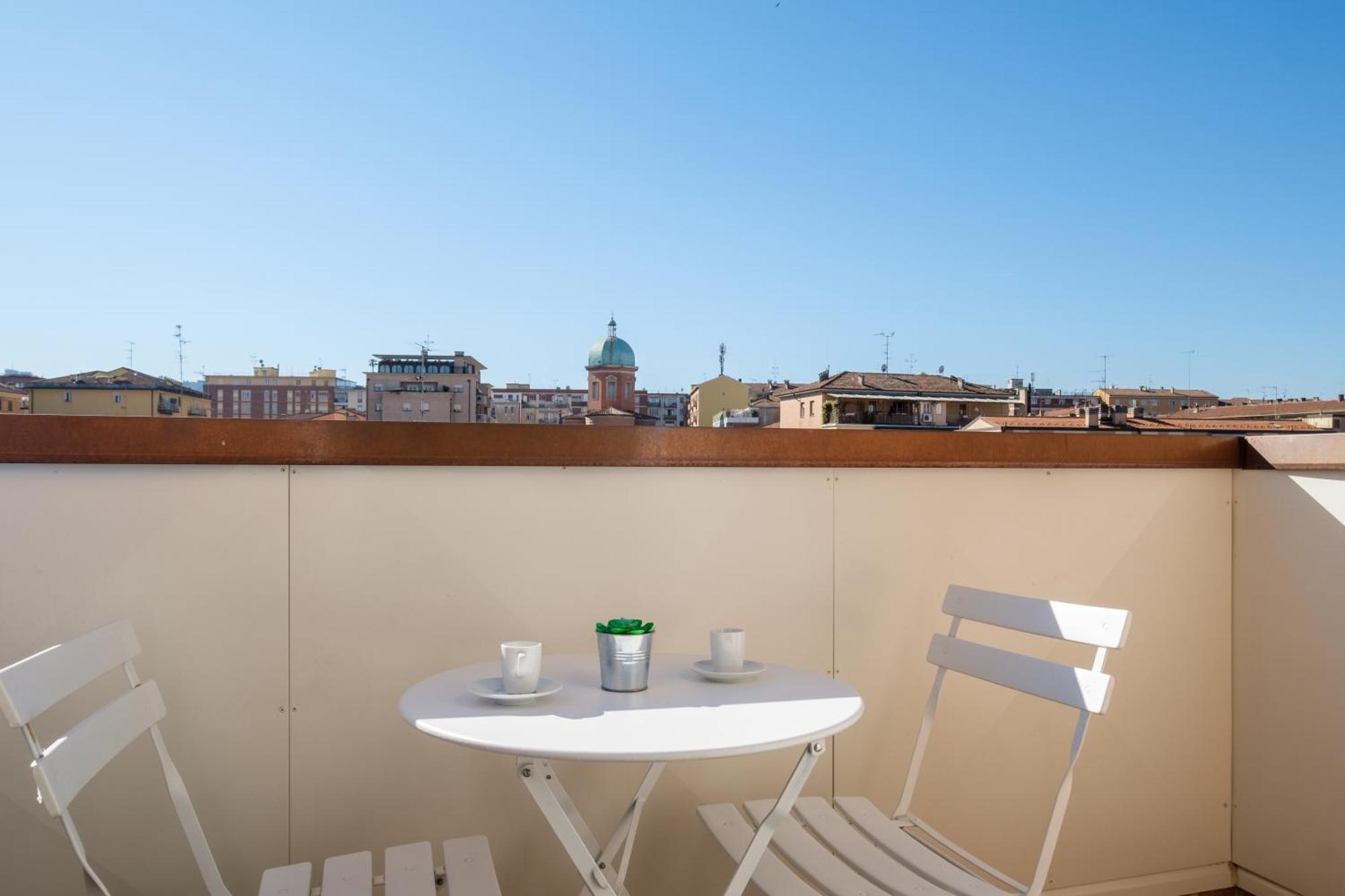 Scandellari Apartments - Stylish Stay For Two Guests โบโลญญา ภายนอก รูปภาพ
