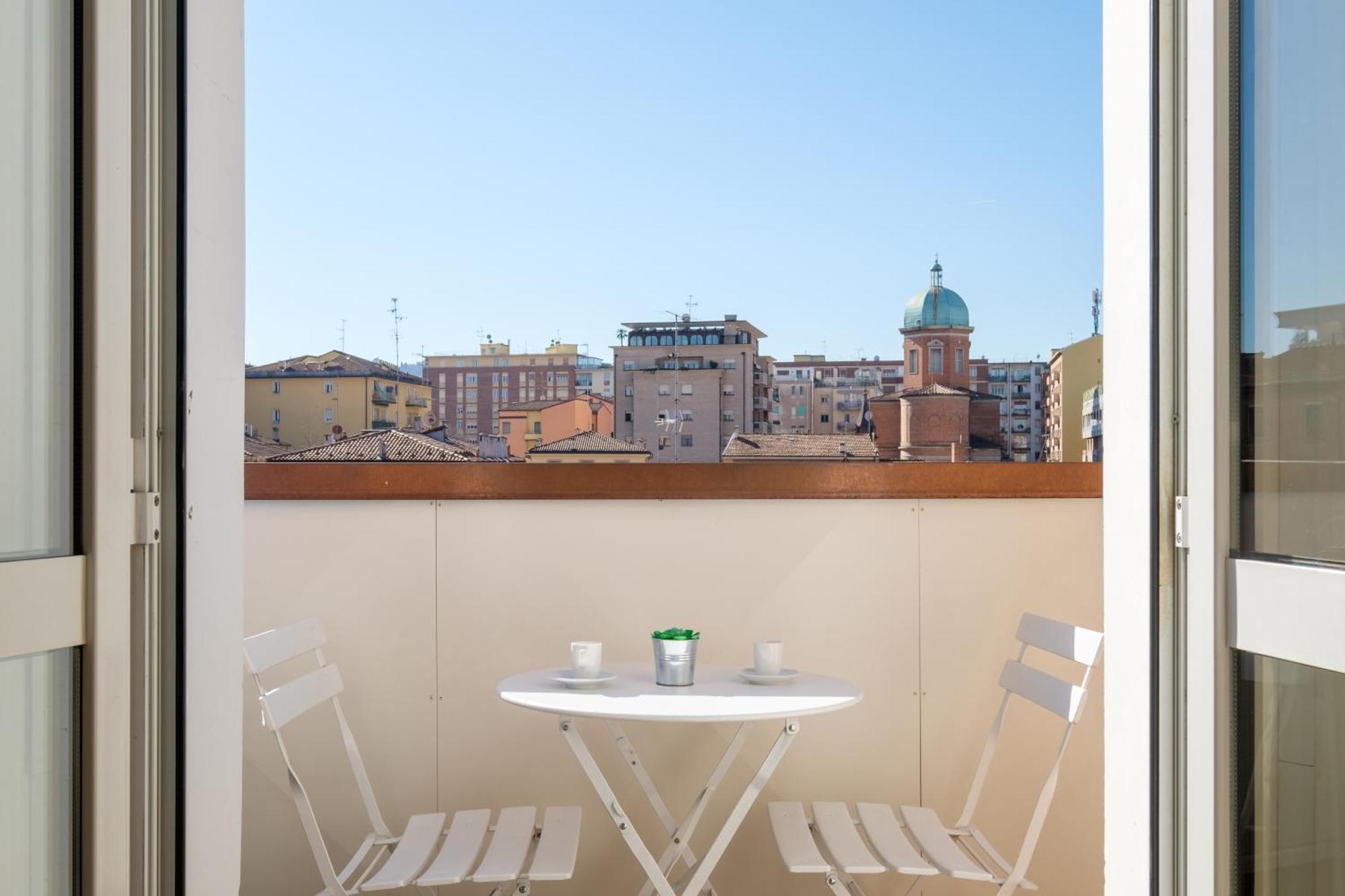 Scandellari Apartments - Stylish Stay For Two Guests โบโลญญา ภายนอก รูปภาพ