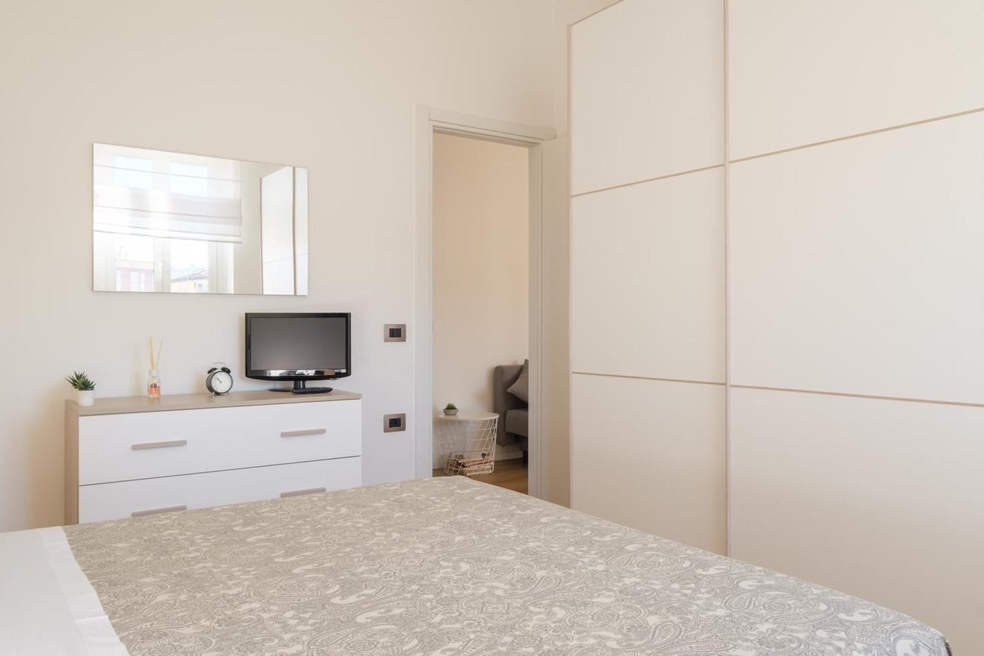 Scandellari Apartments - Stylish Stay For Two Guests โบโลญญา ภายนอก รูปภาพ