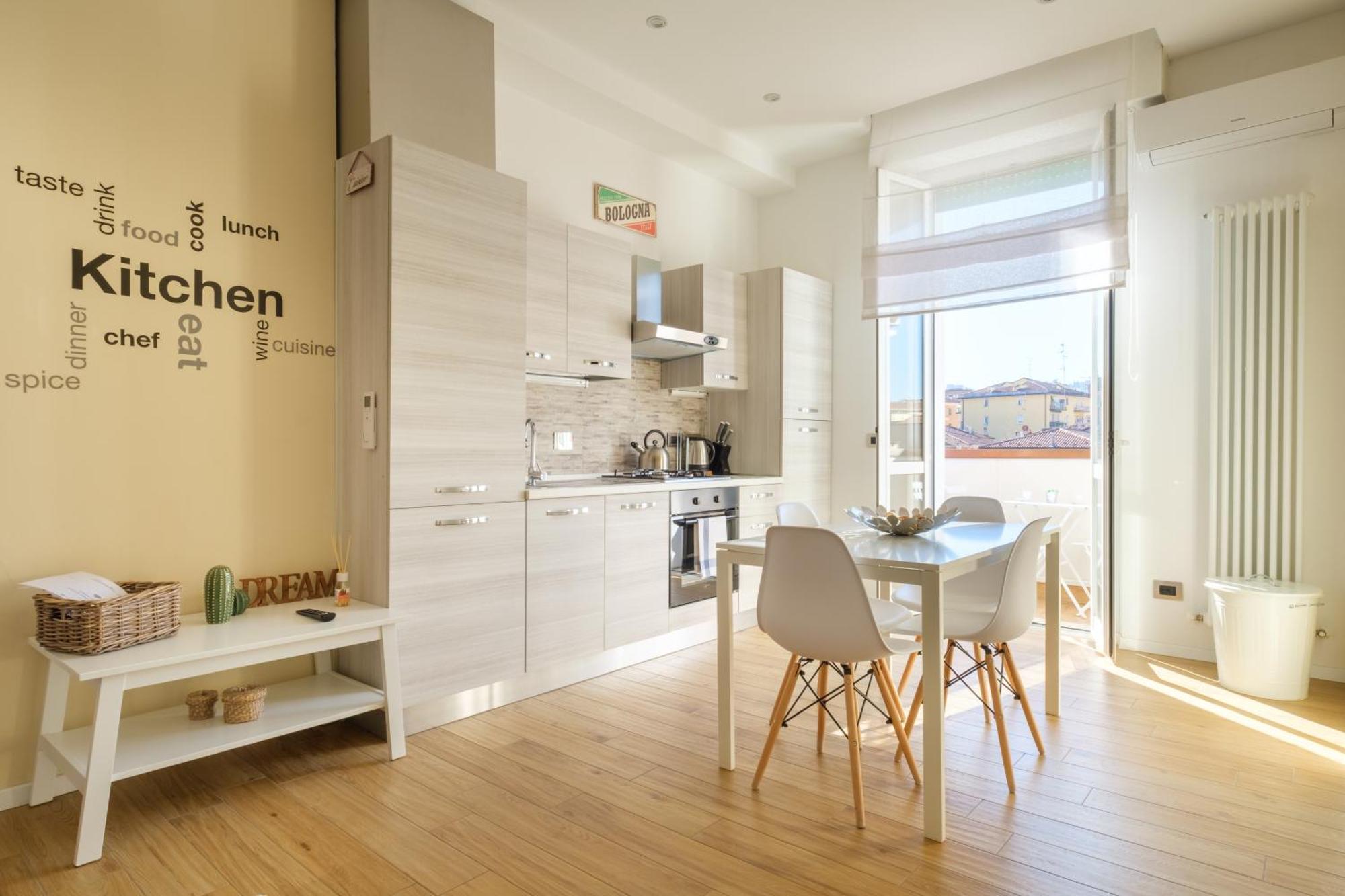 Scandellari Apartments - Stylish Stay For Two Guests โบโลญญา ภายนอก รูปภาพ